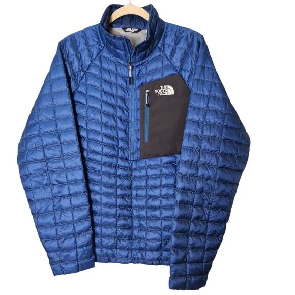 The North Face mens ThermoBall Eco quilted 1/2 zip jacket. Size M. Blue.